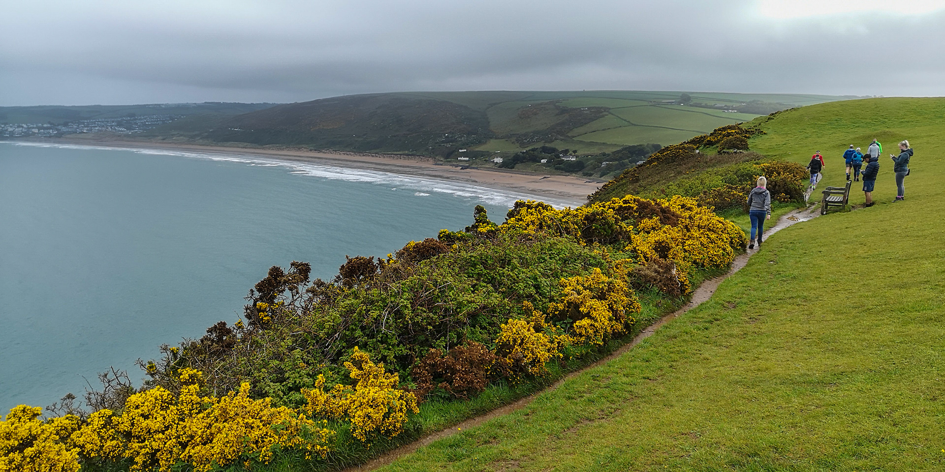 Path out to Baggy Point