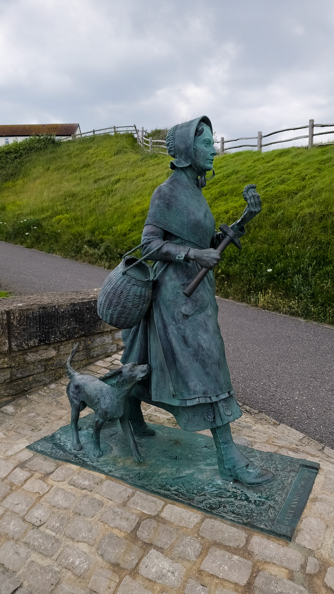 Statue of Mary Anning