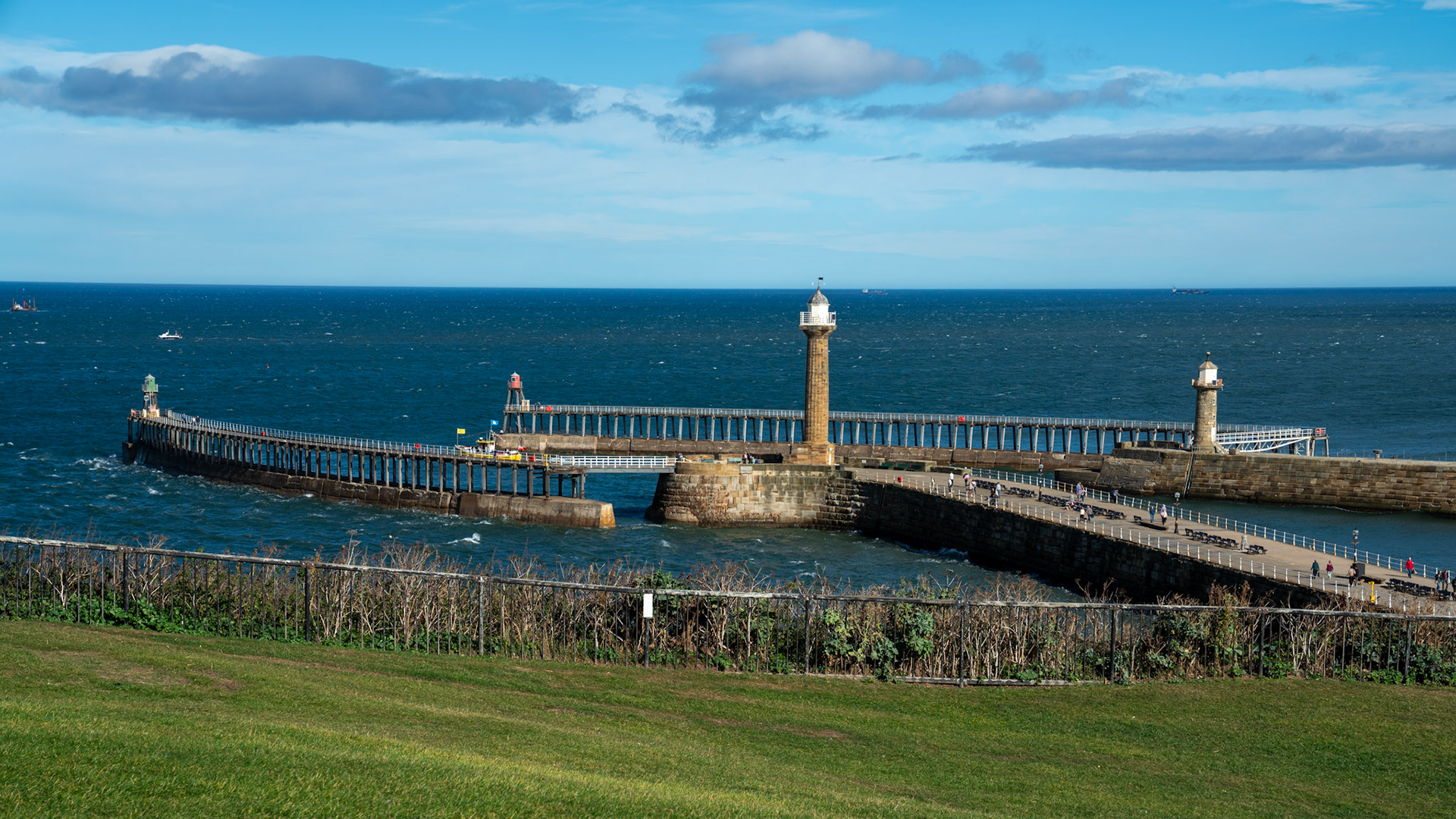Outer harbour walls, Whitby
