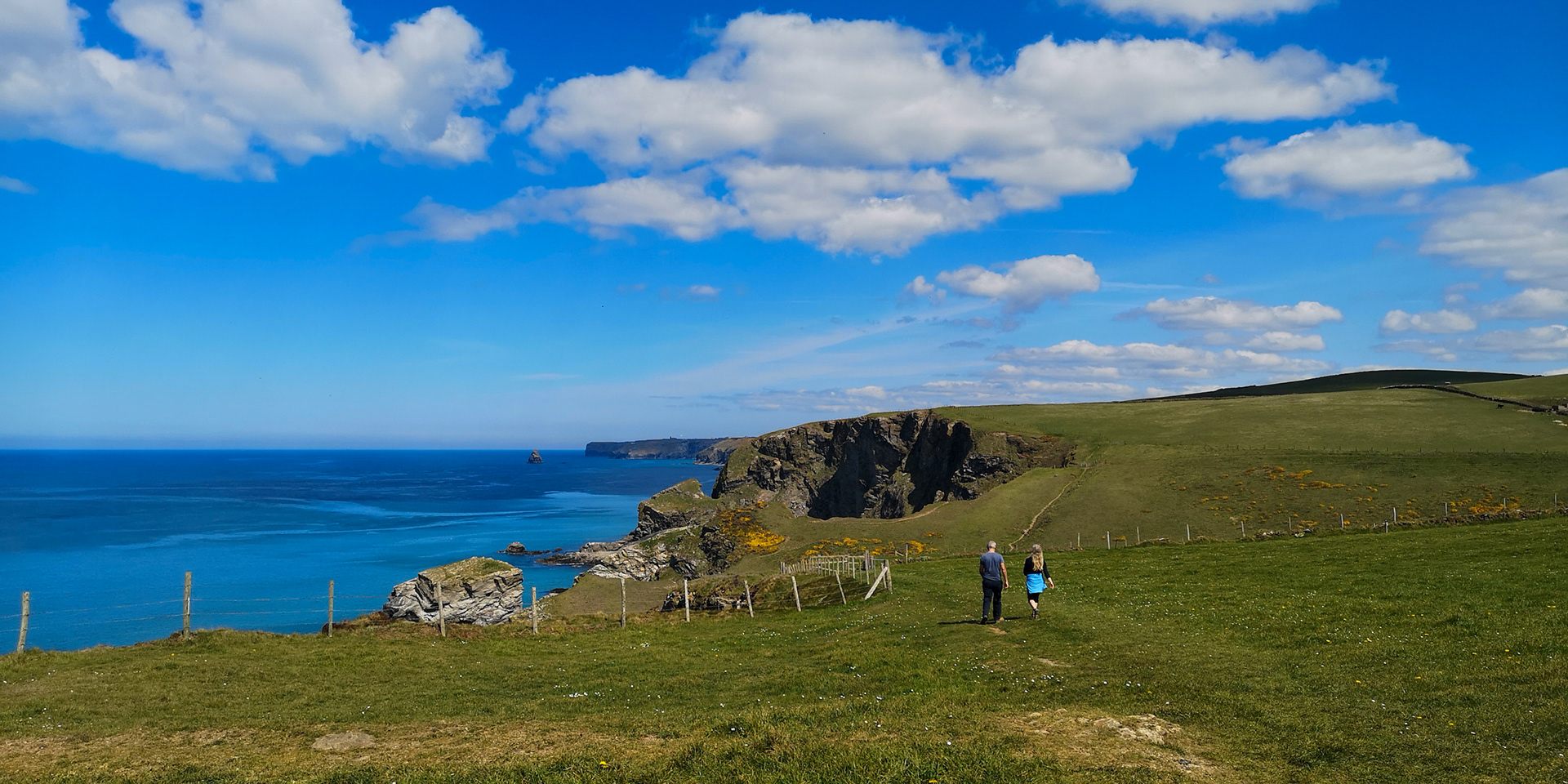 Heading towards Trebarwith Strand