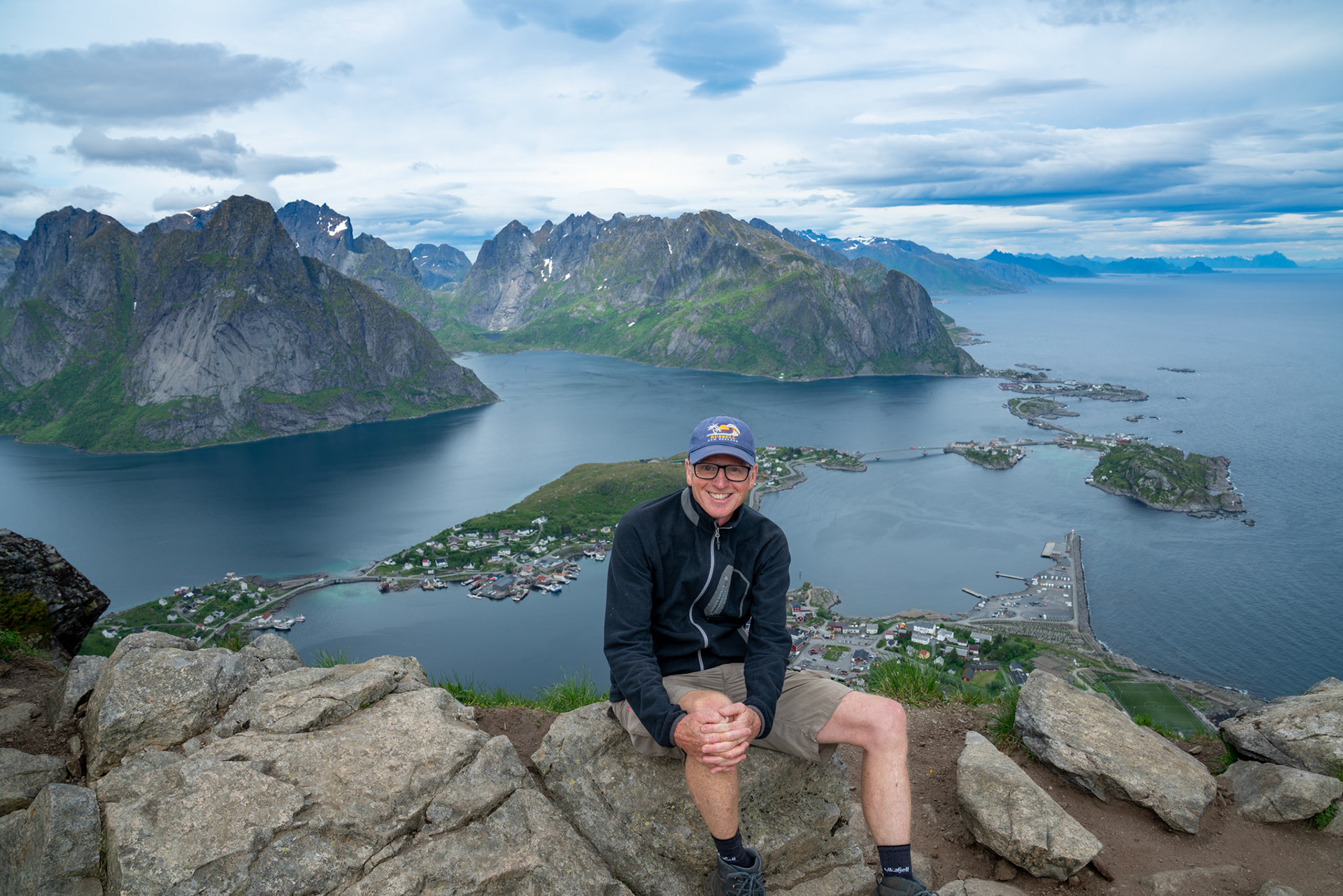 Reinebringen summit