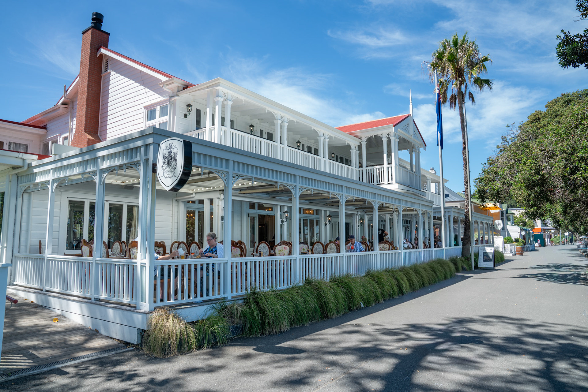 Duke of Marlborough Hotel, Russell