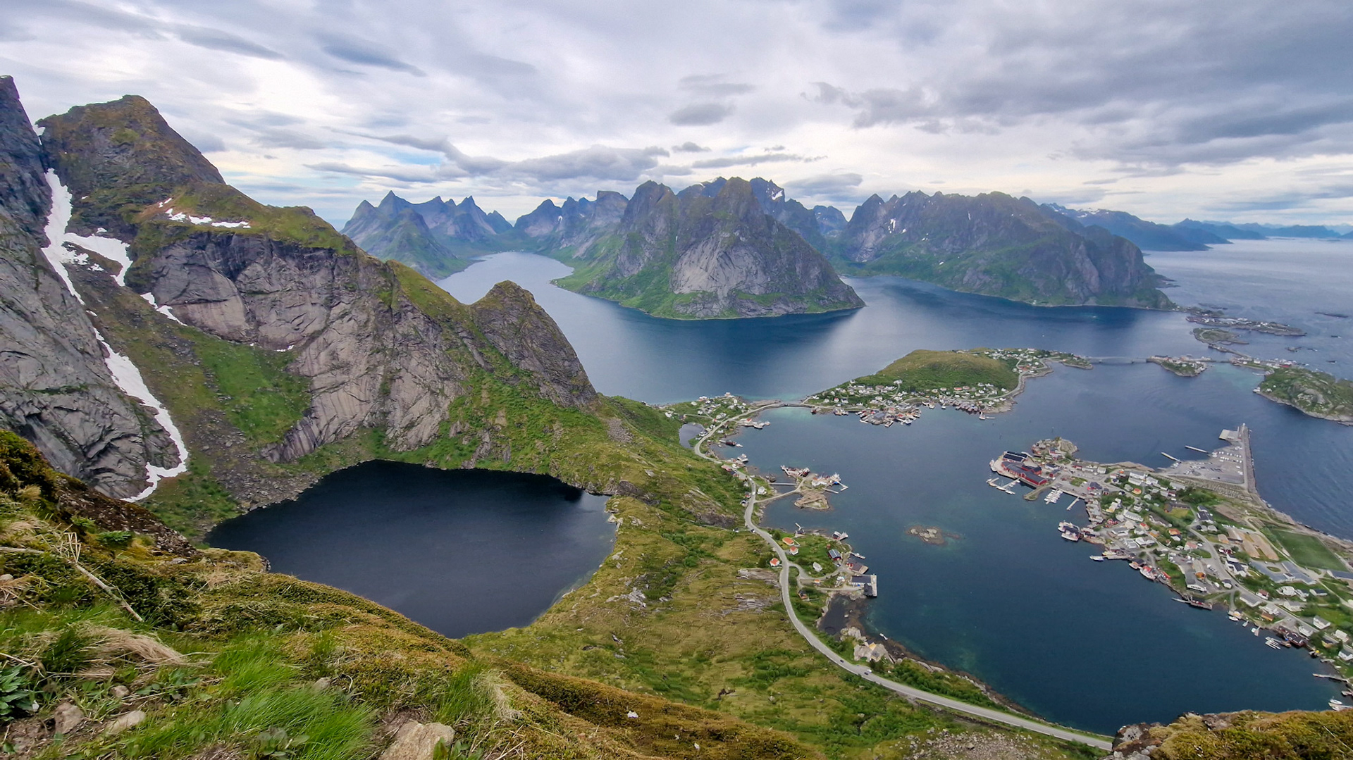 View from Reinebringen
