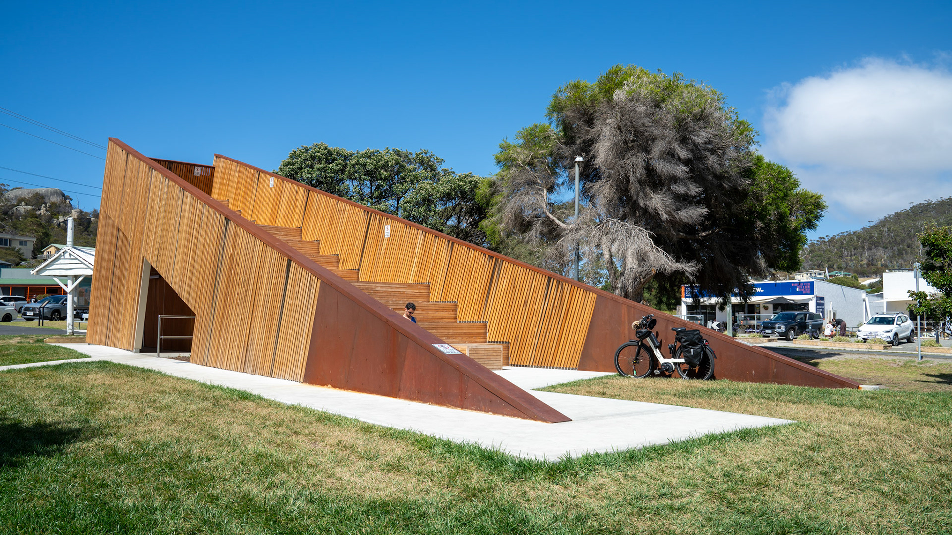 Bicheno public toilet