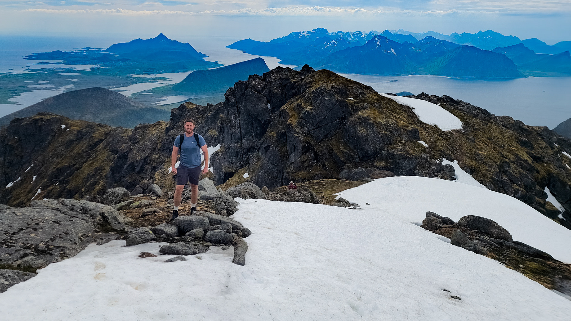 On the way down Himmeltinden
