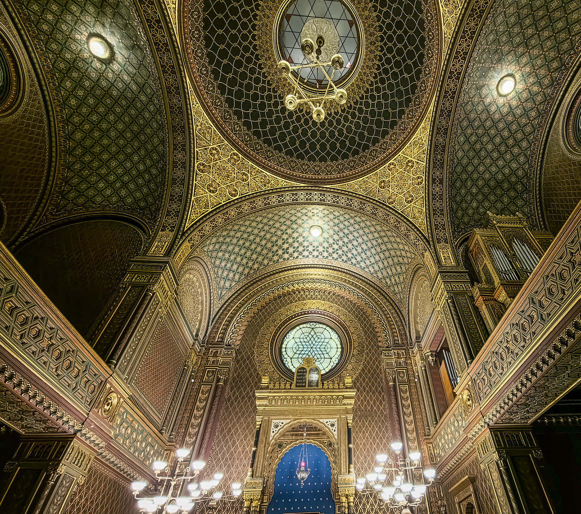 Ornate ceiling of the Spanish Synagogue