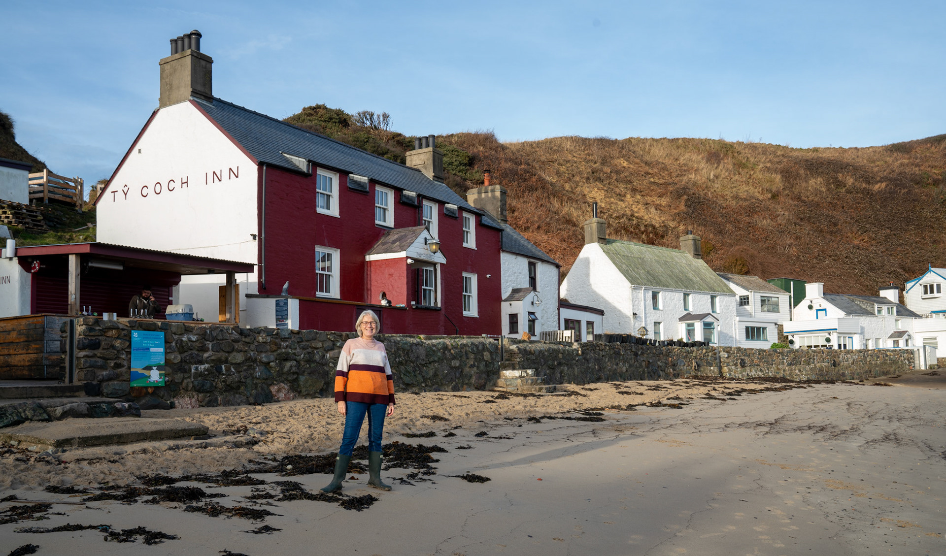 Ty Coch Inn, Porthdinllaen