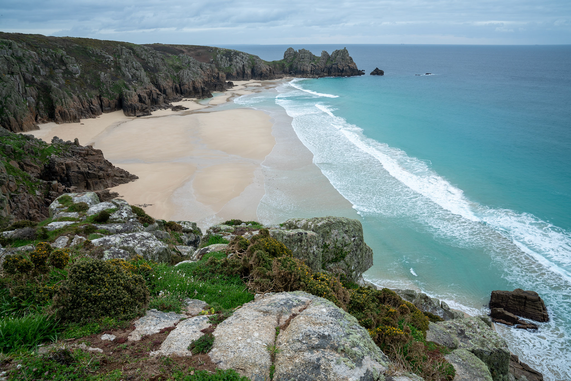 Pedn Vounder beach
