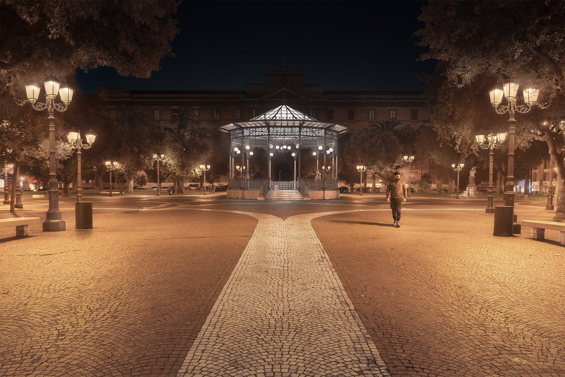 Taranto - Piazza Garibaldi