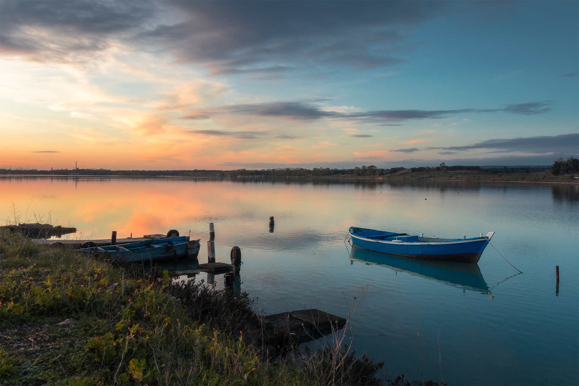 Taranto - Circummarpiccolo al tramonto