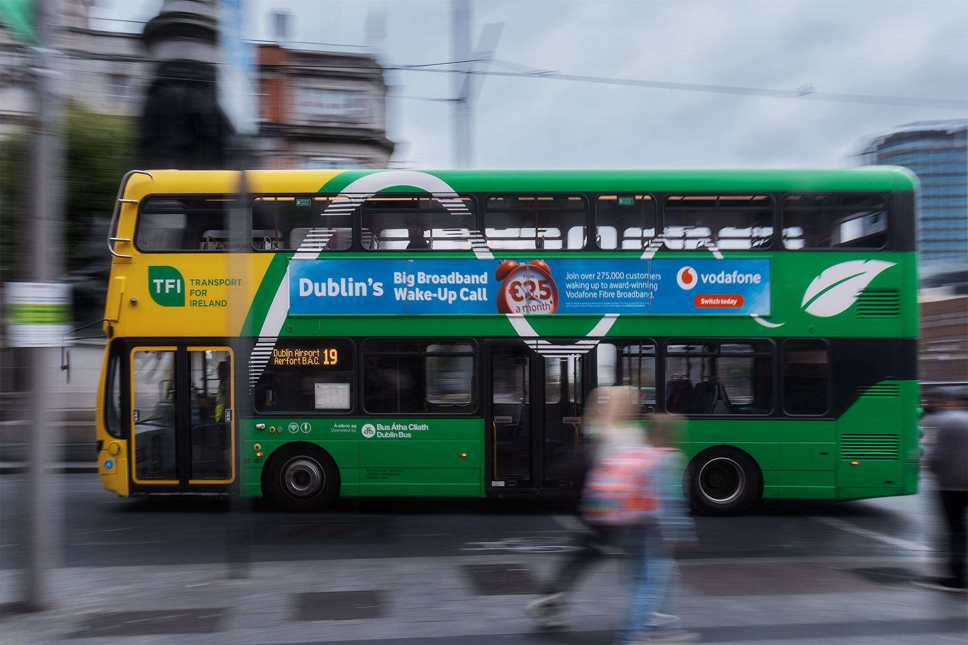 Panning - Green Dublin Bus