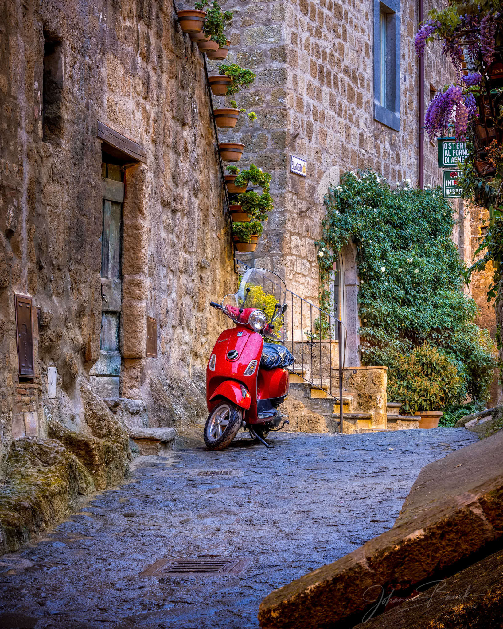 Civita Impressions at Night with Vespa