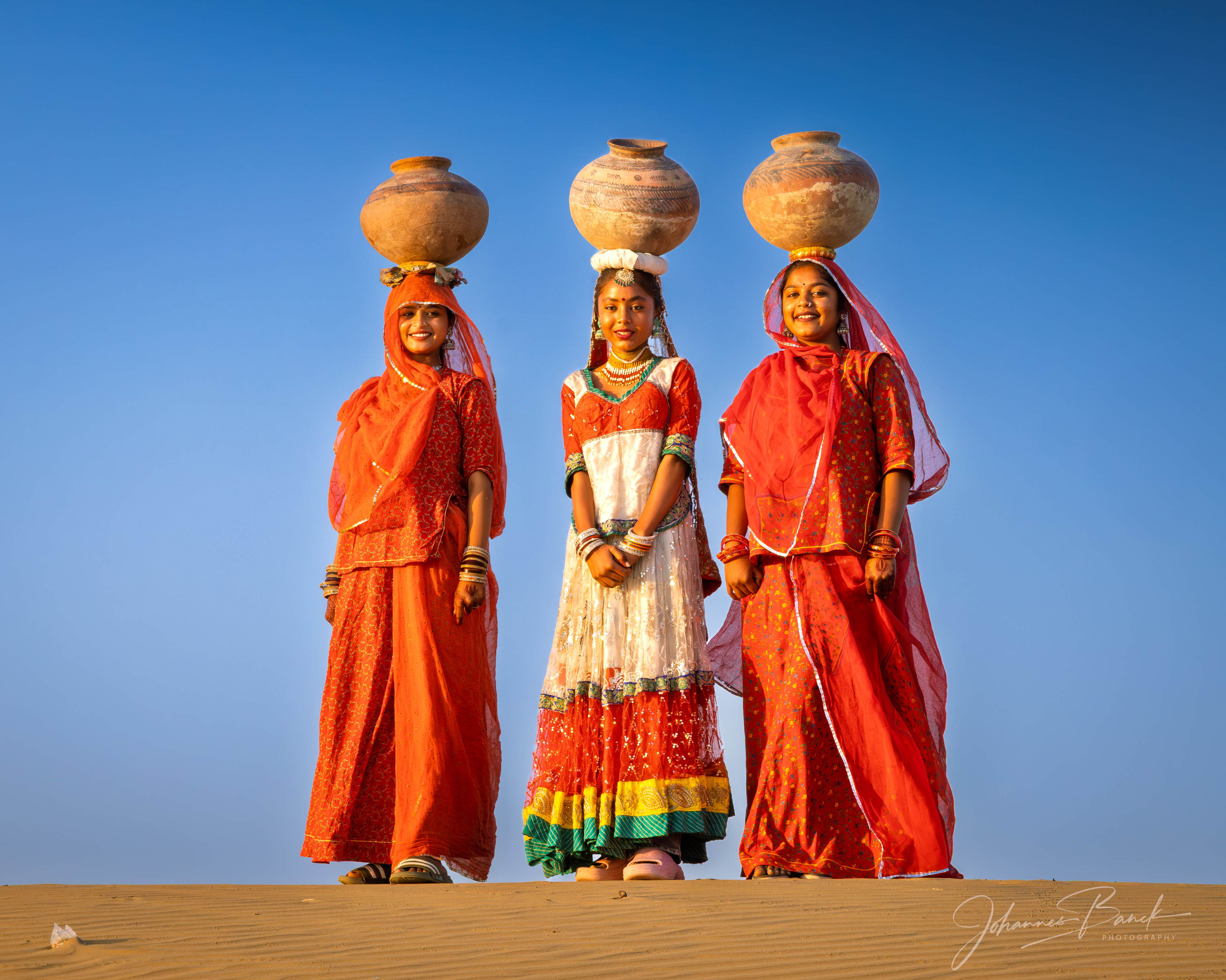 Thar Desert Girls