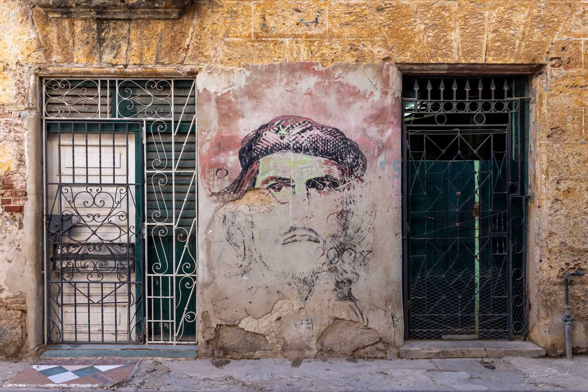 Che