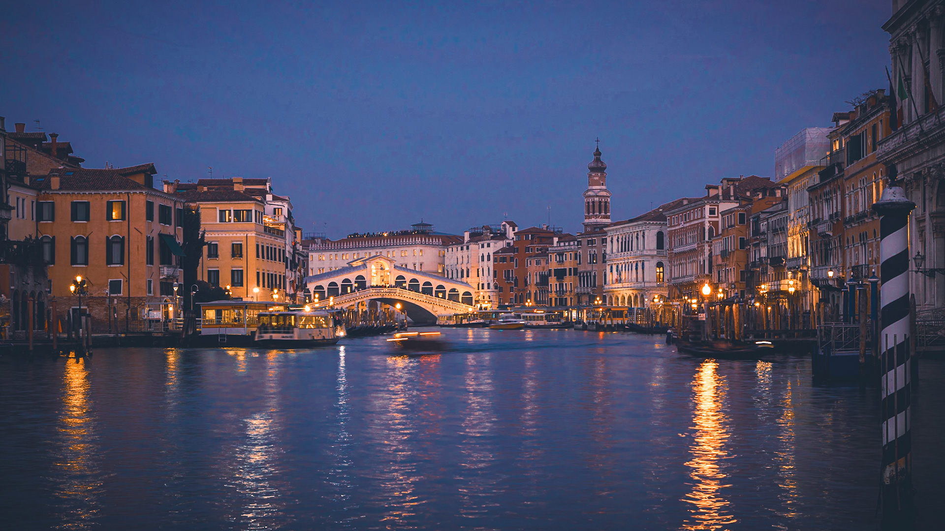 View to Rialto Bridge
