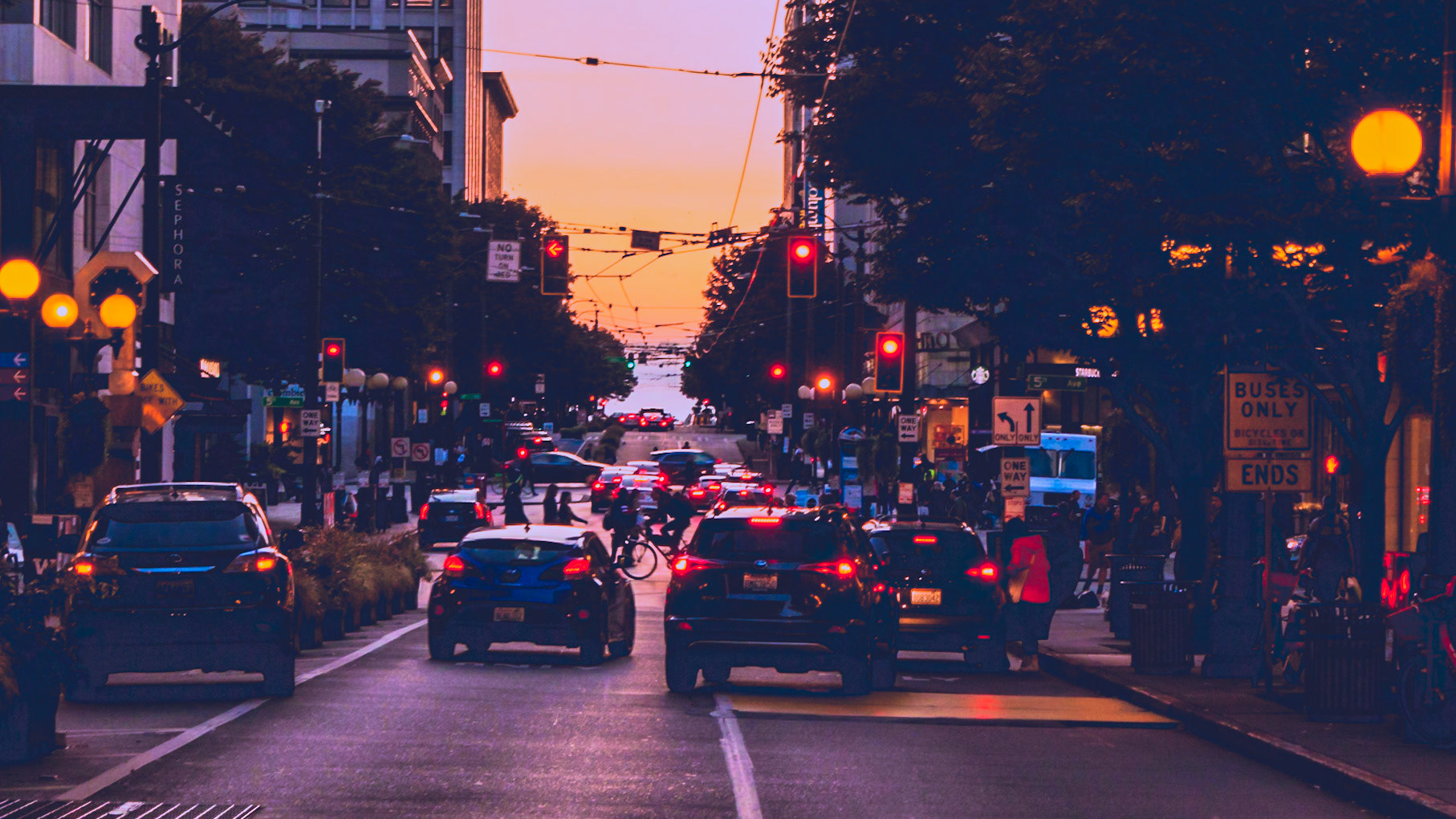 Evening in  Seattle Streets