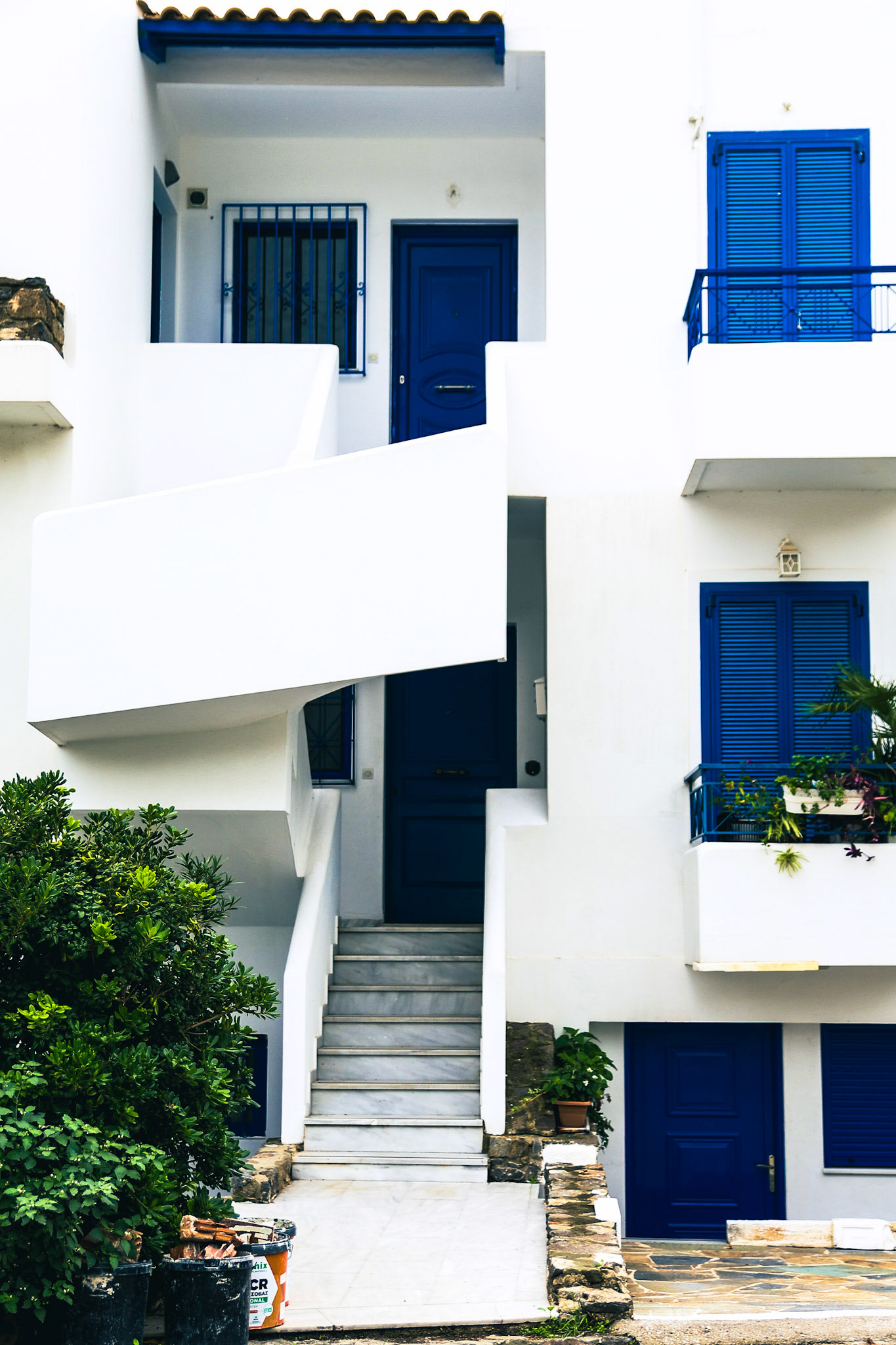 A still of some of the architecture found in Greece