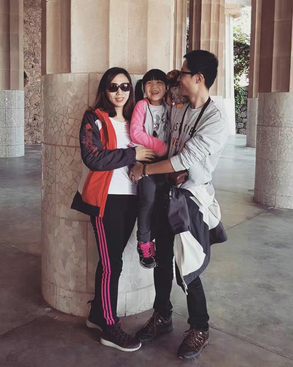 Steven Jiang and his family