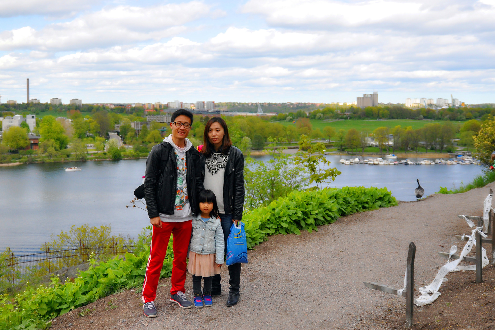 Steven Jiang and his family