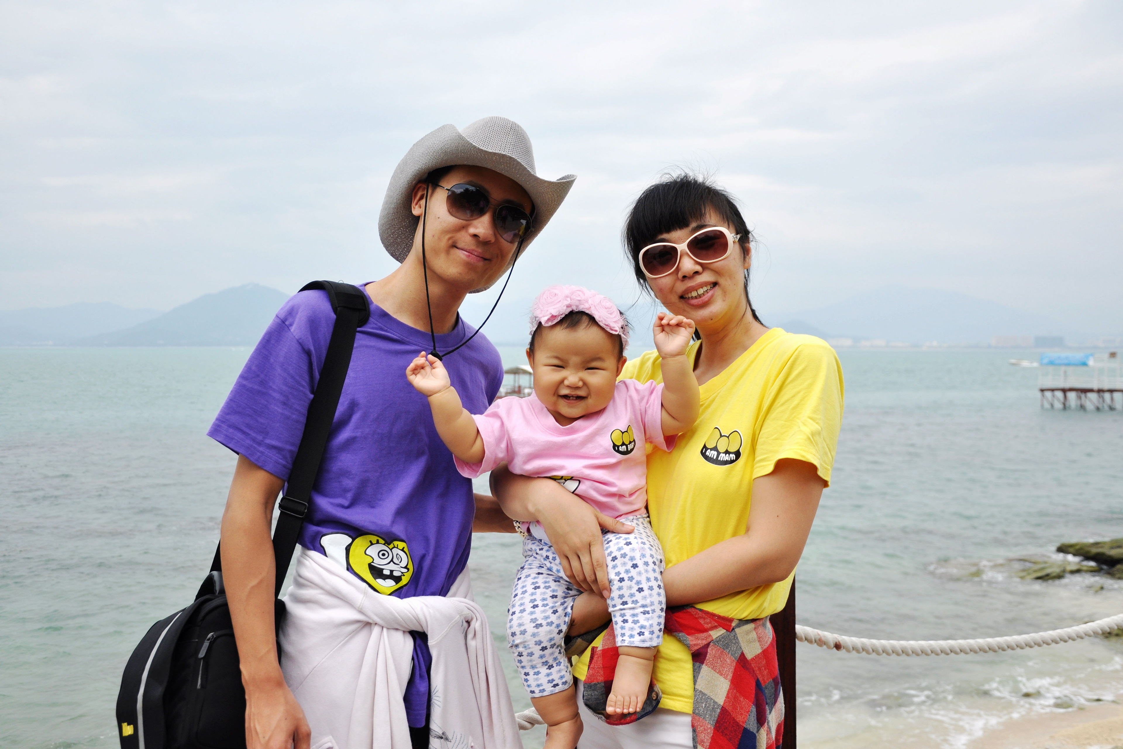 Steven Jiang and his family