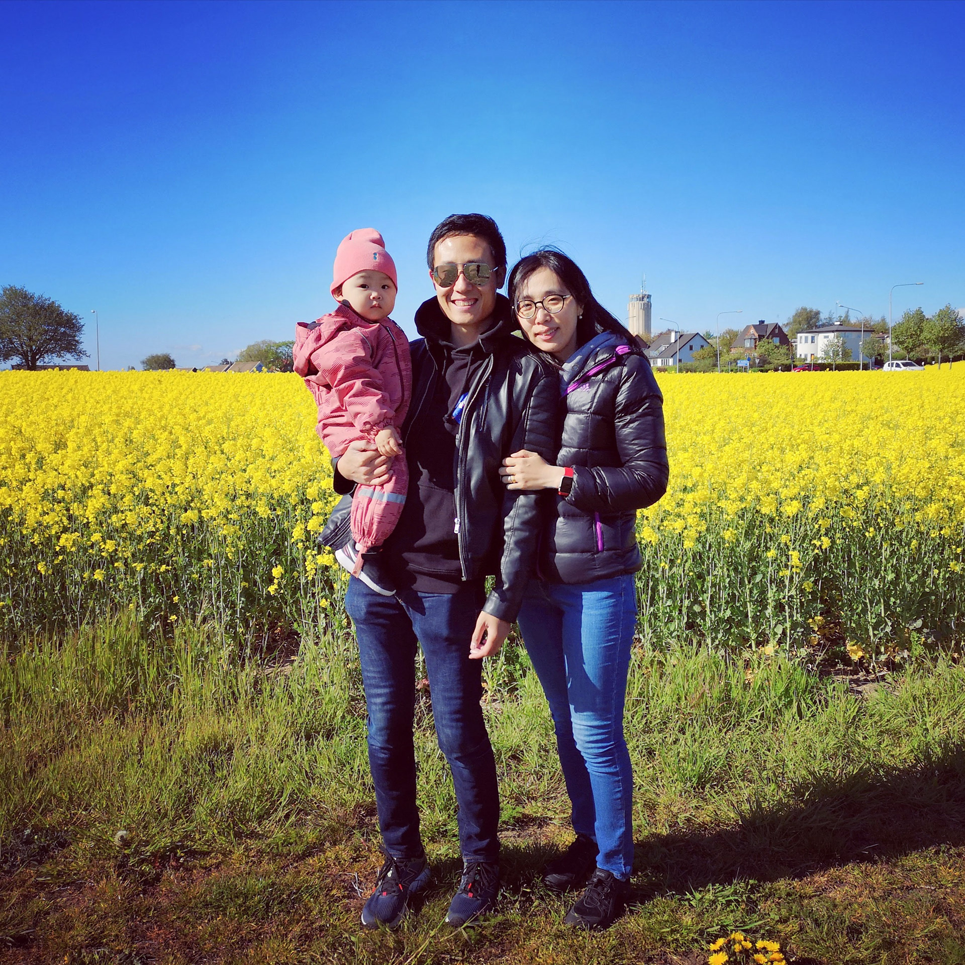 Steven Jiang and his family