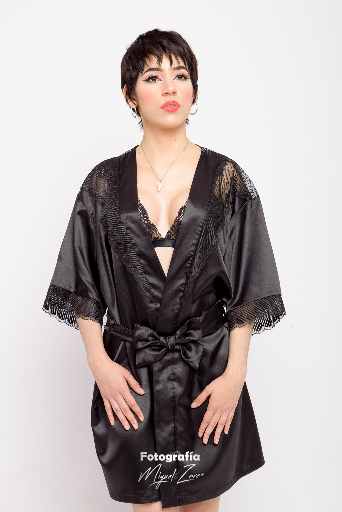 fotografo de moda en lencería para tienda online Alvanty