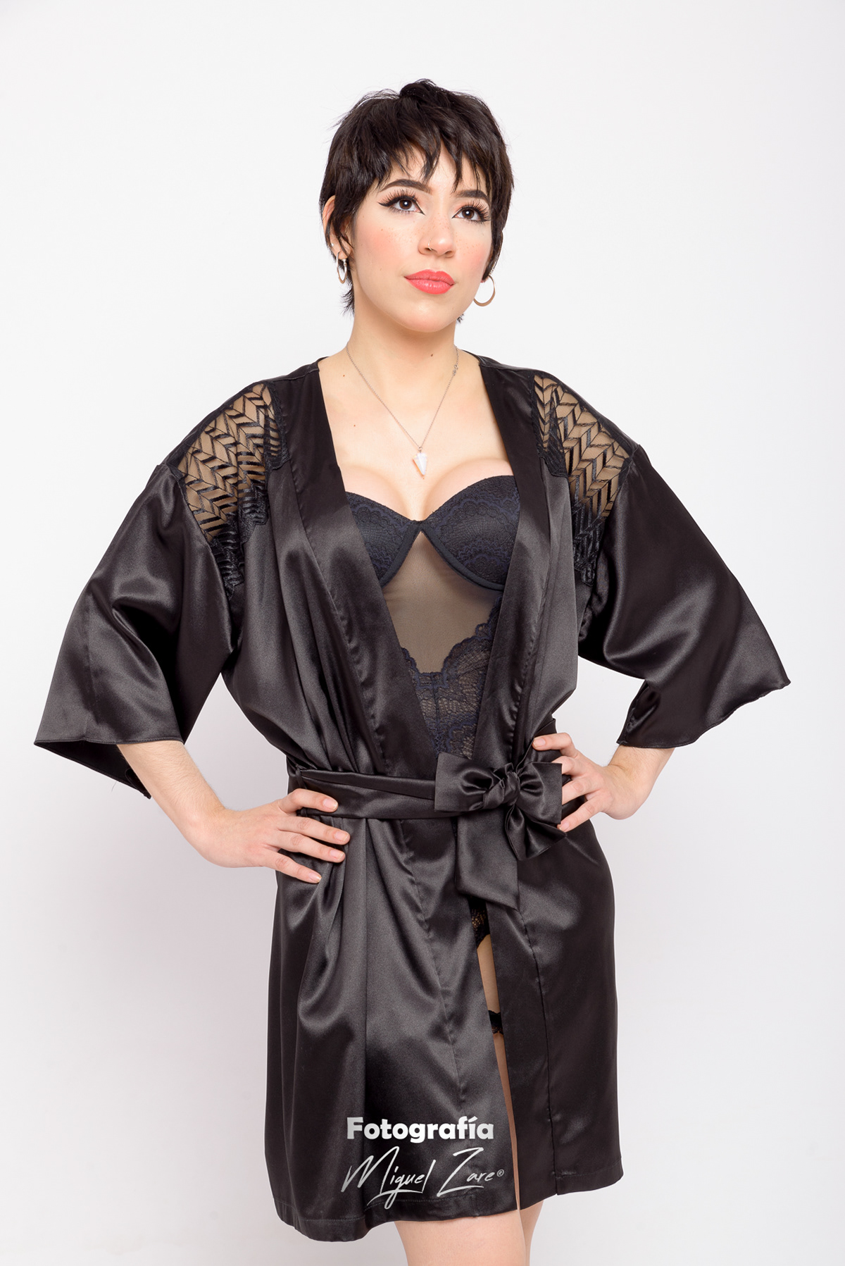 fotografo de moda en lencería para tienda online Alvanty