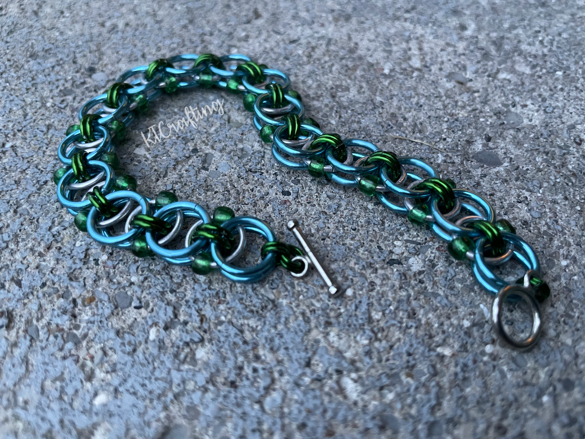 Helm's Chain Bracelet