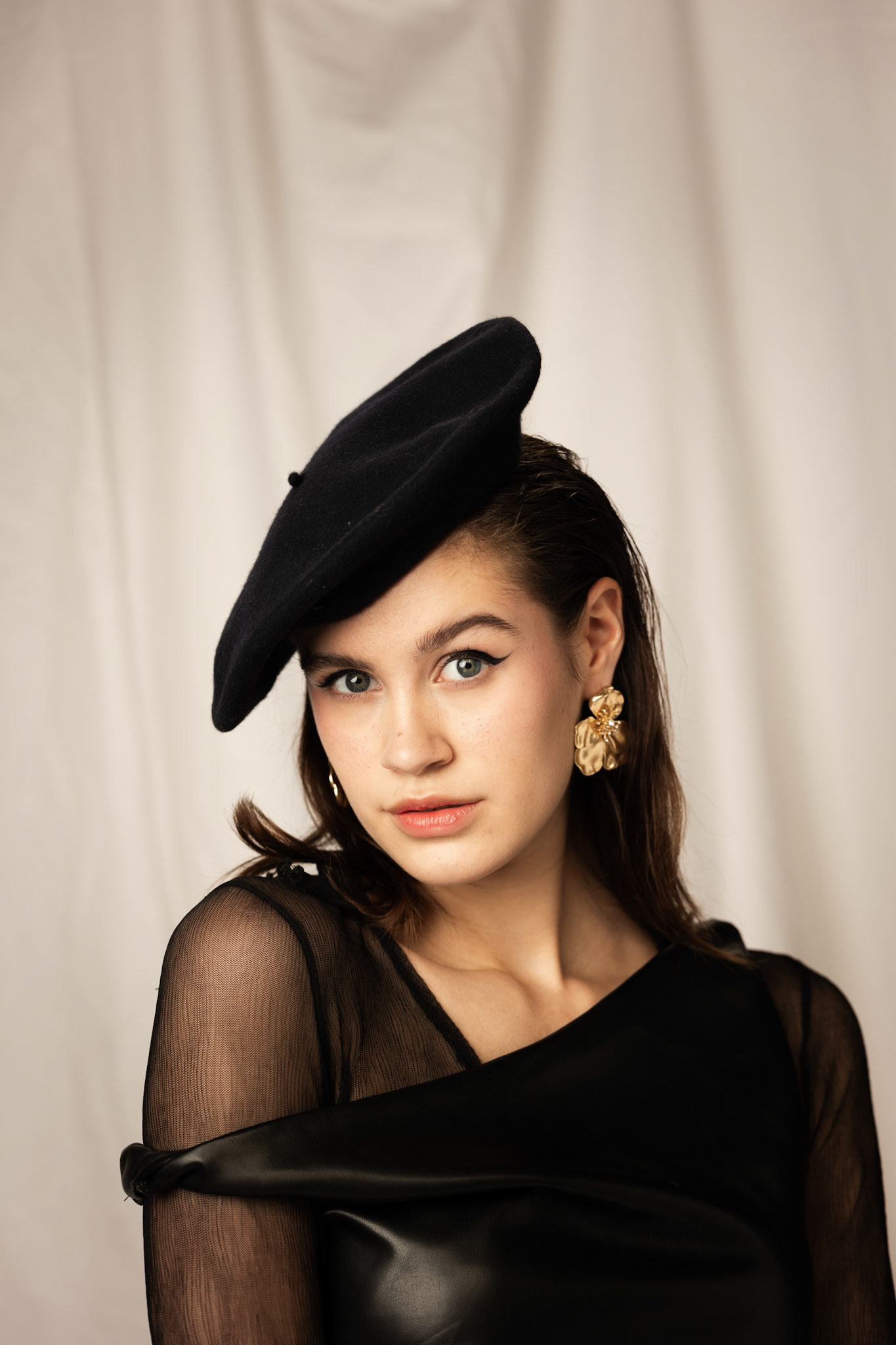 Artistieke beautyfotografie – Gespecialiseerd in portretten met creatieve styling