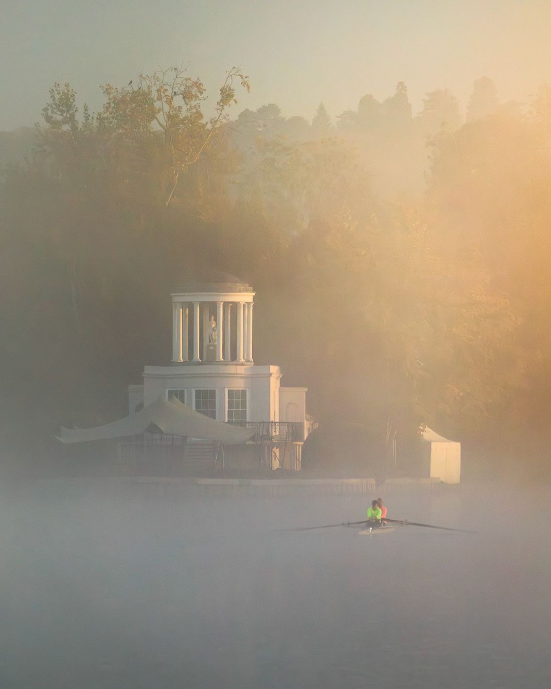 Stillness in Motion, Henley (3015)