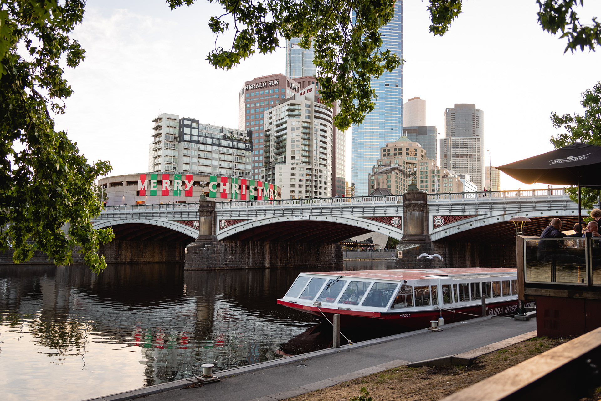 Princes Bridge, Melboune, Australia