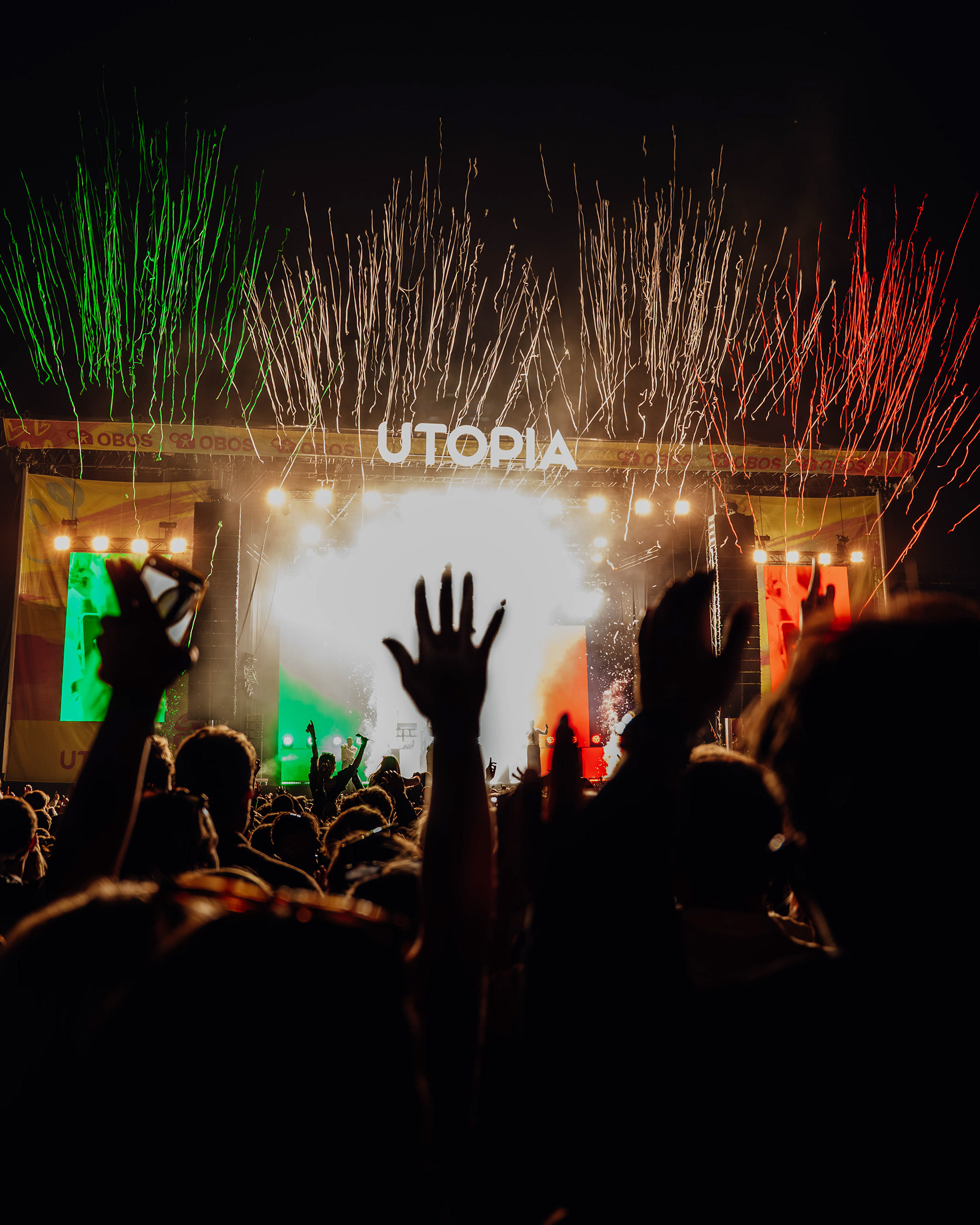 MAIN STAGE