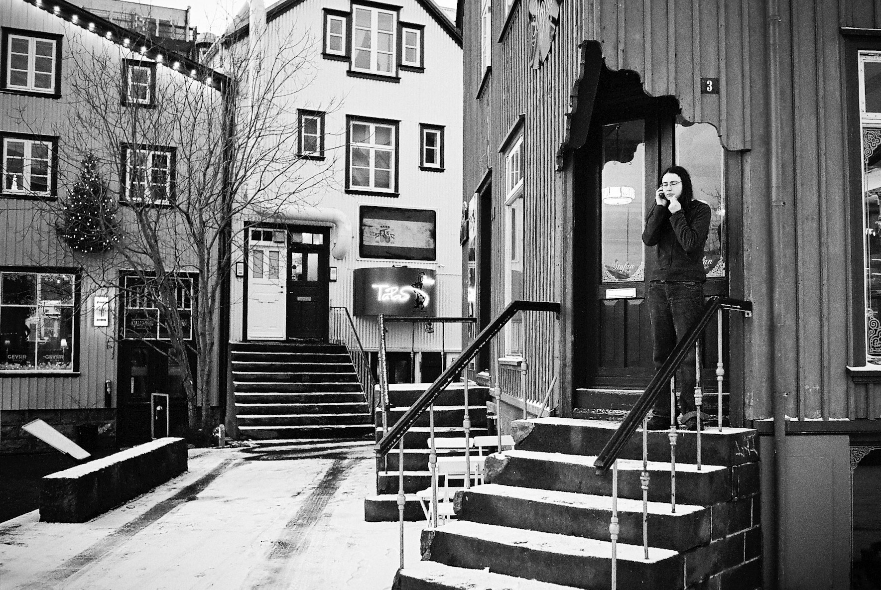 Phone Call, Reykjavík 2015