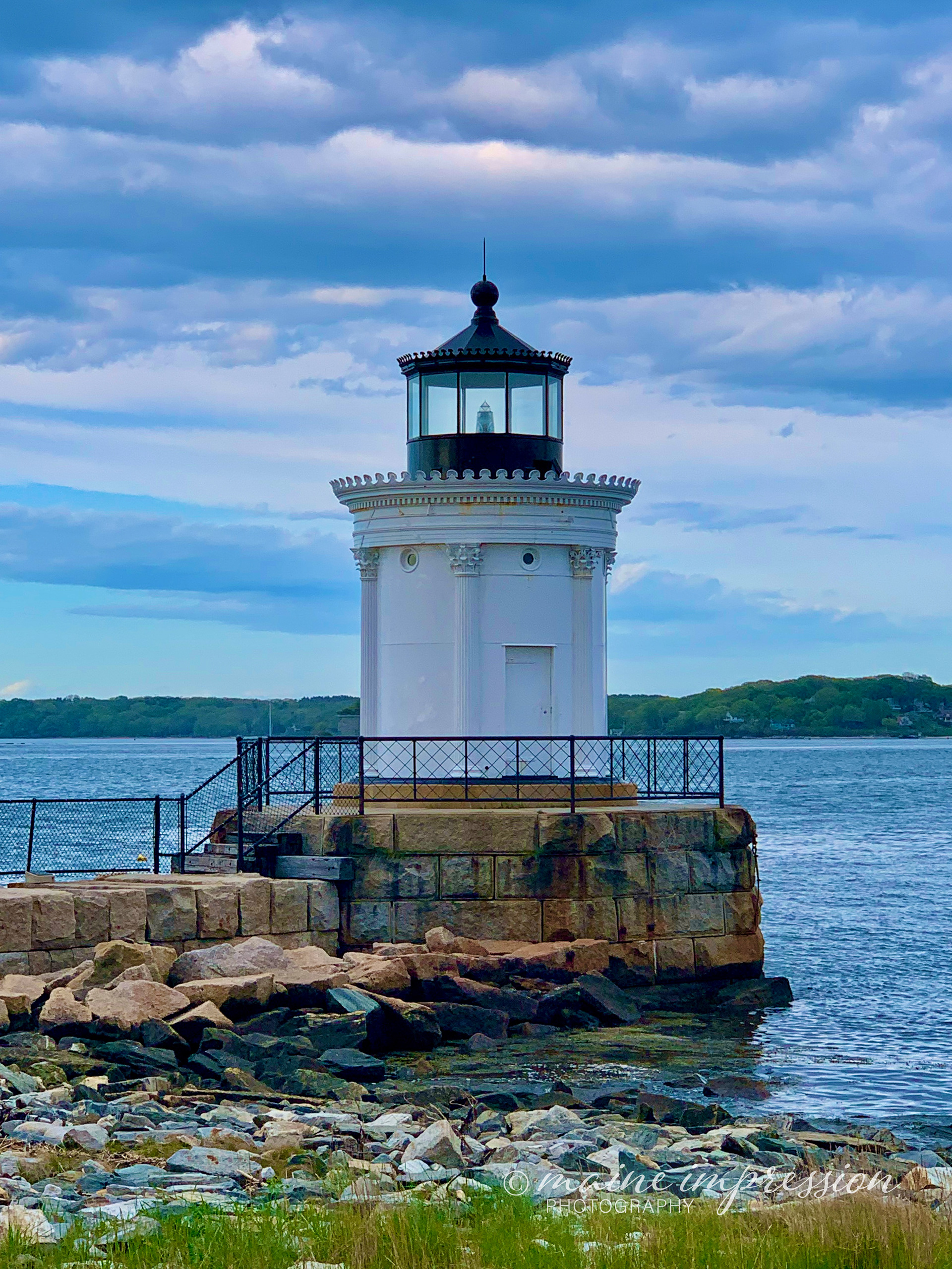 Portland Breakwater Bug Light