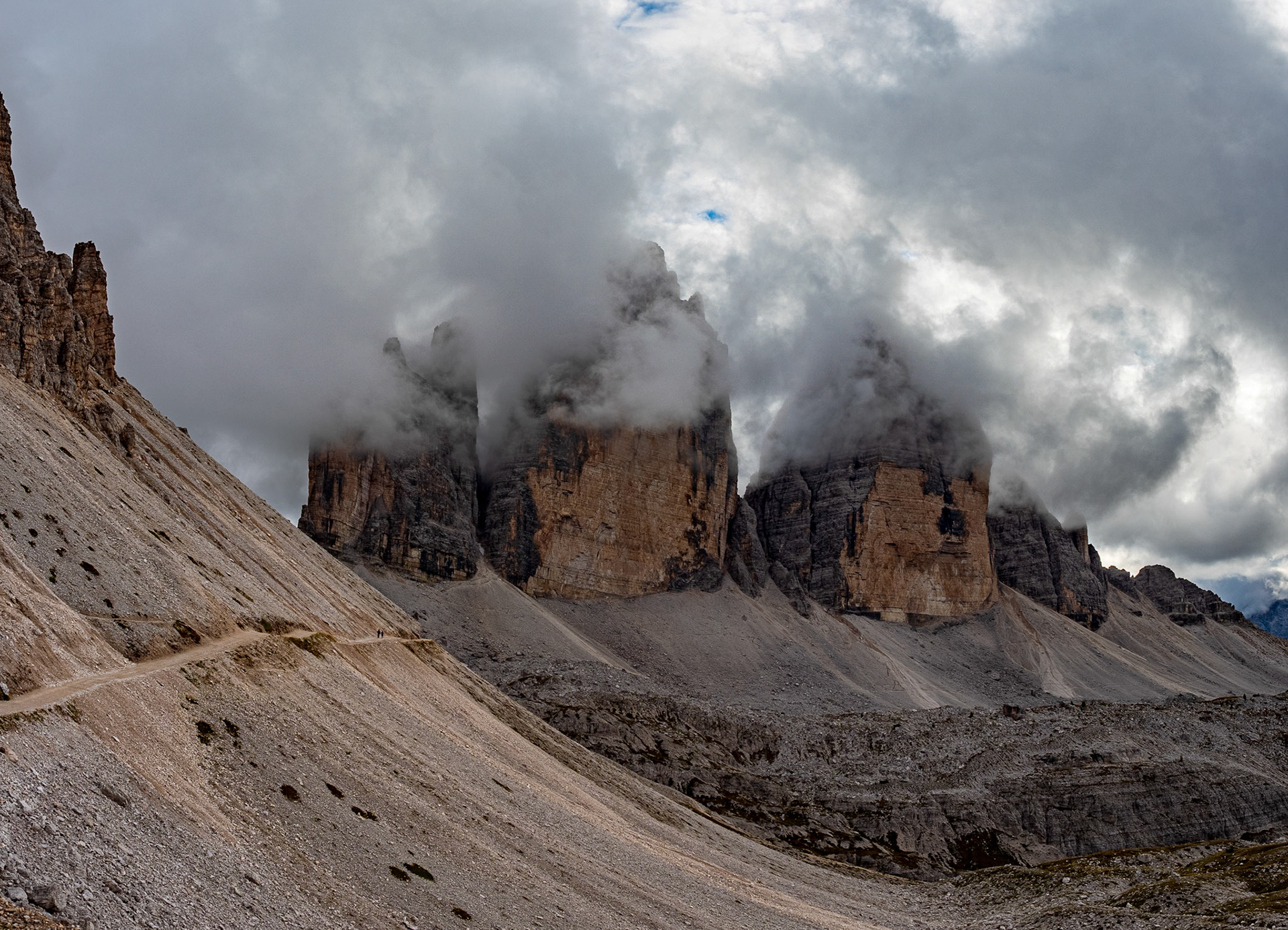 Um die Drei Zinnen herum