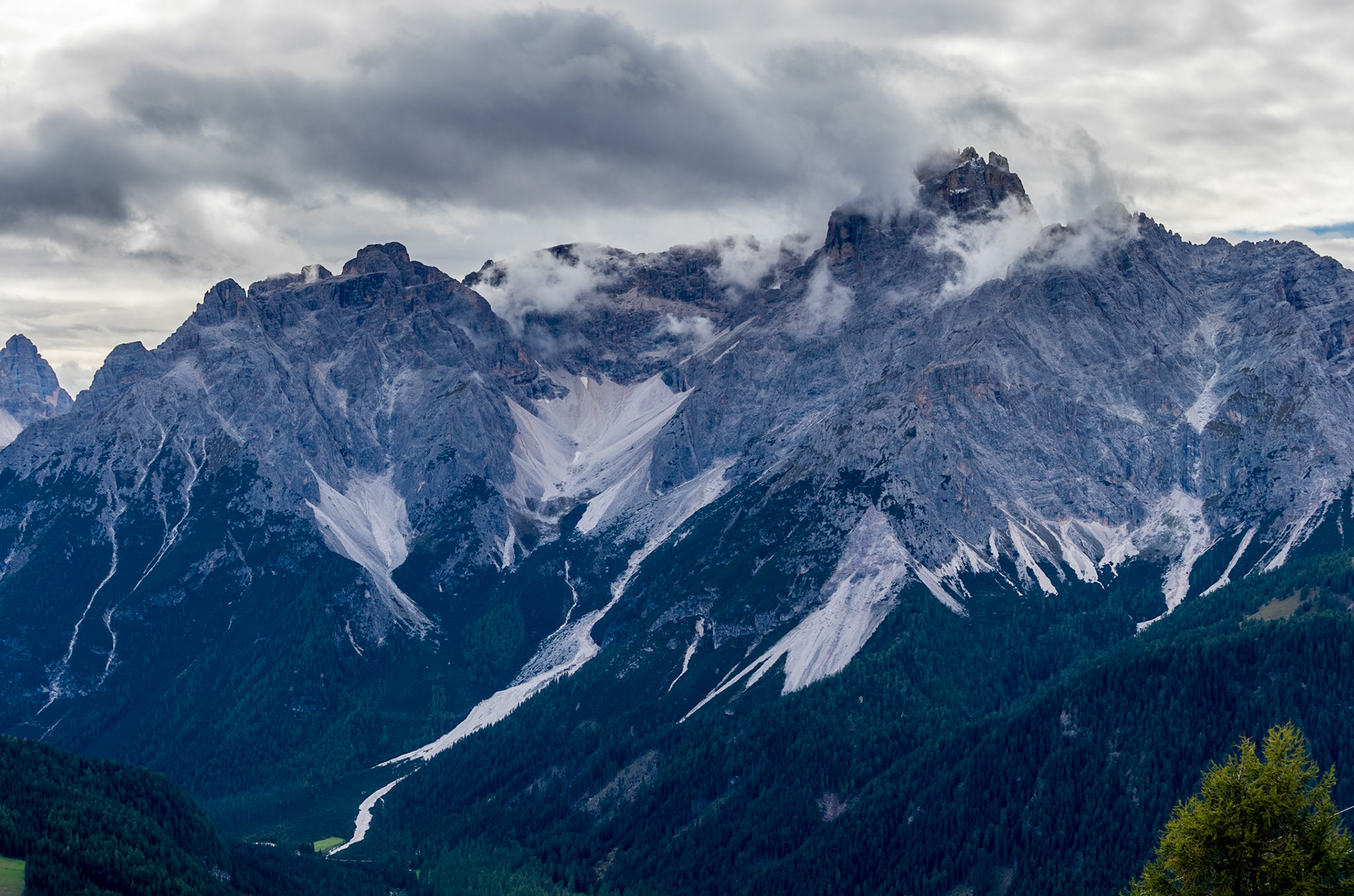 Mit der Drei Zinnen Bahn zum Stiergarten