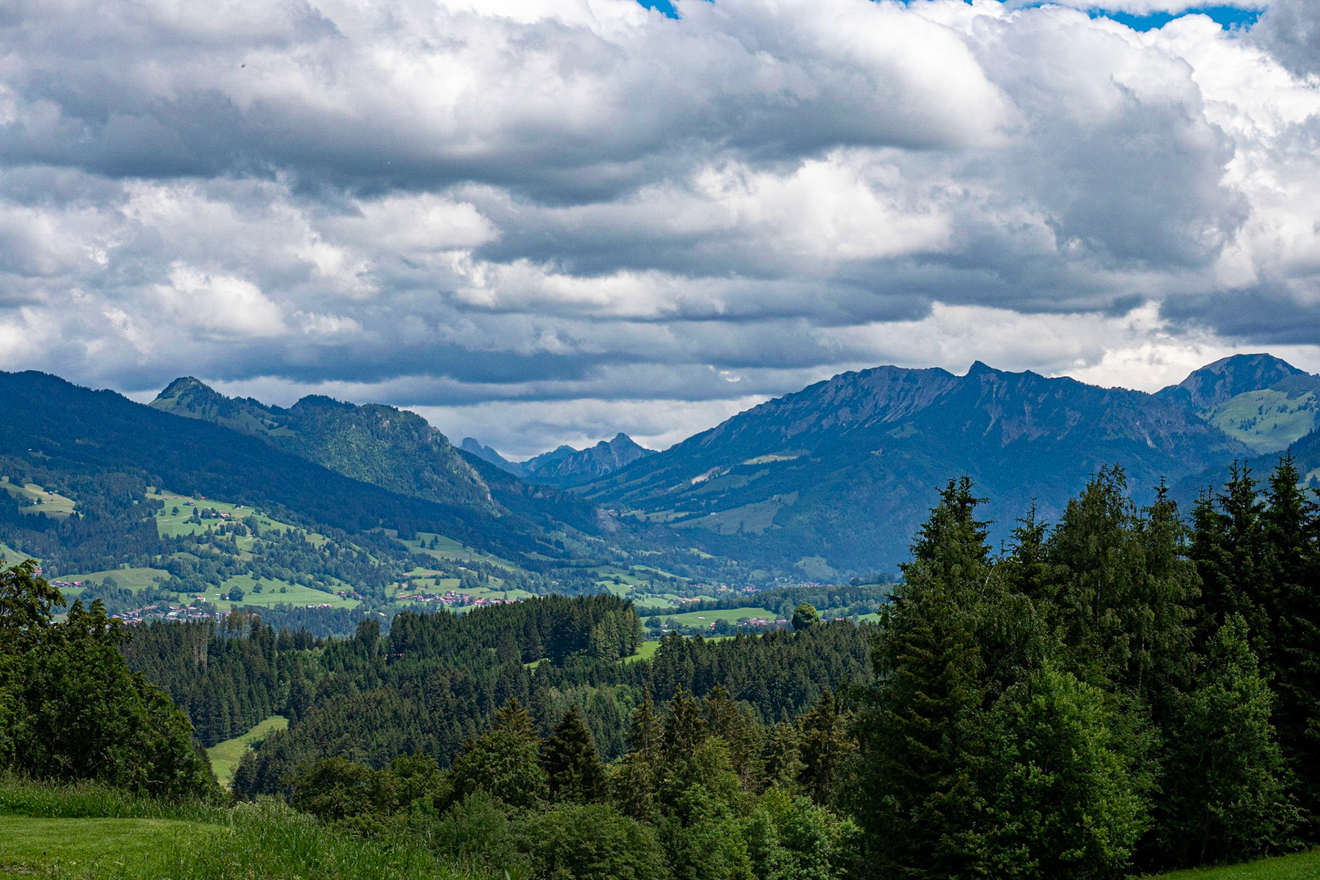 Um und auf dem Ofterschwanger Horn