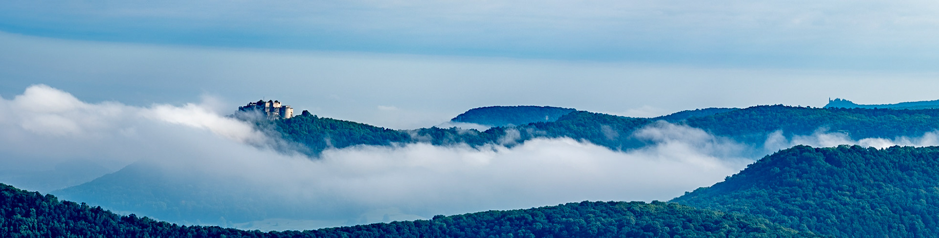 Blick zum Hohenneuffen und zur Teck