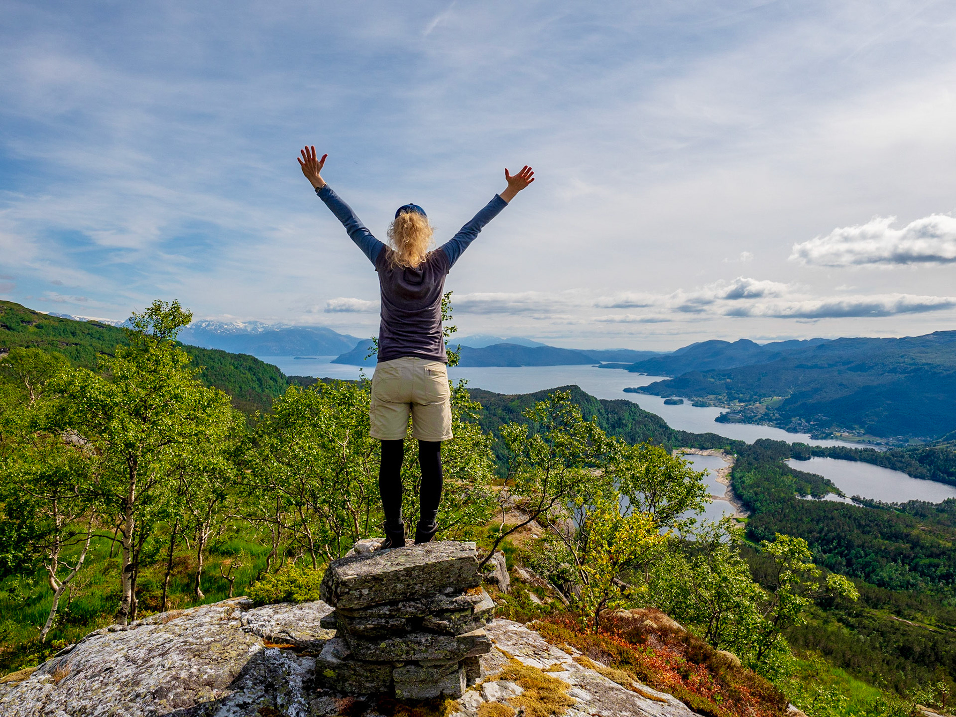 Der Beginn einer der schönsten Wanderungen die wir in Norwegen gemacht haben.

The start of one of the most beautiful hikes we did in Norway.