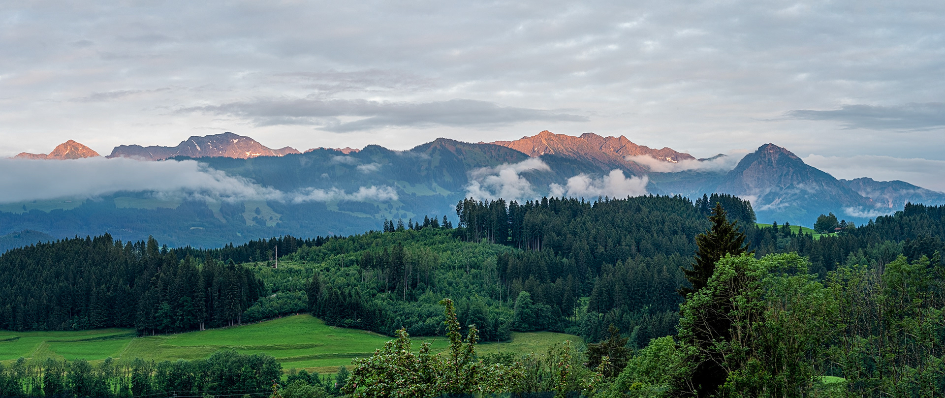 Hier die Aussicht aus unserem Wohnzimmerfenster der Ferienwohnung