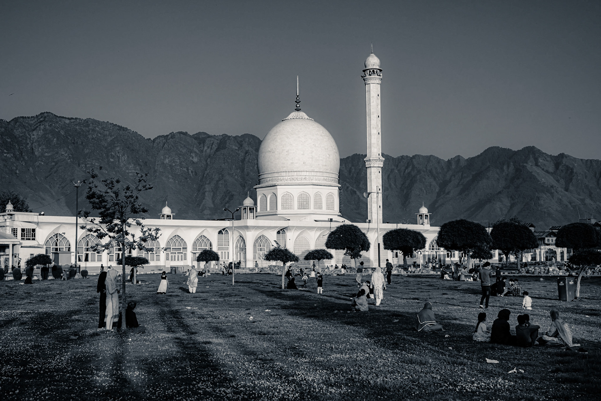 Hazratbal Shrine. Srinagar, Kashmir, 2019.