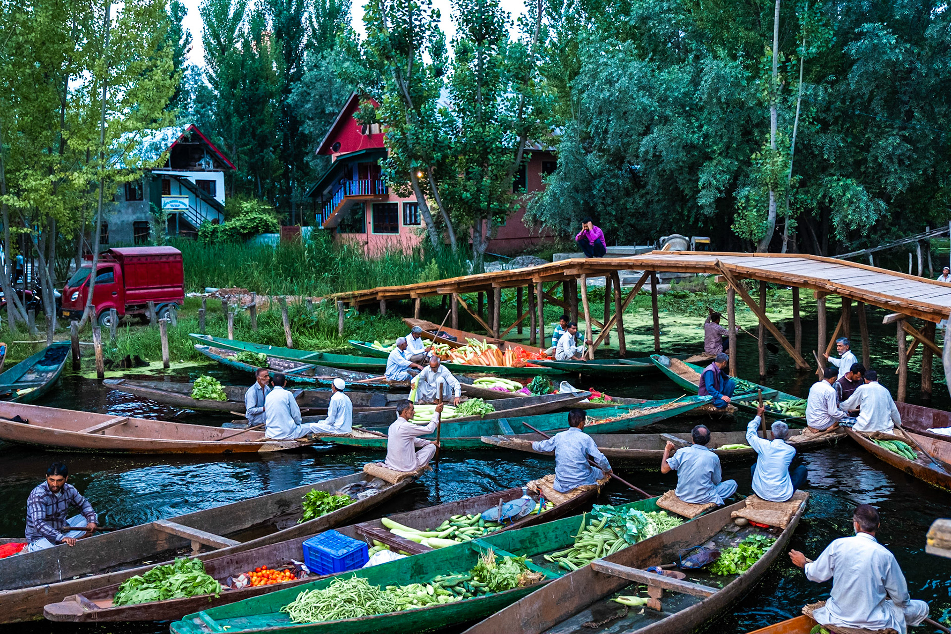 Floating market at the break of dawn. Srinagar, Kashmir, 2019.