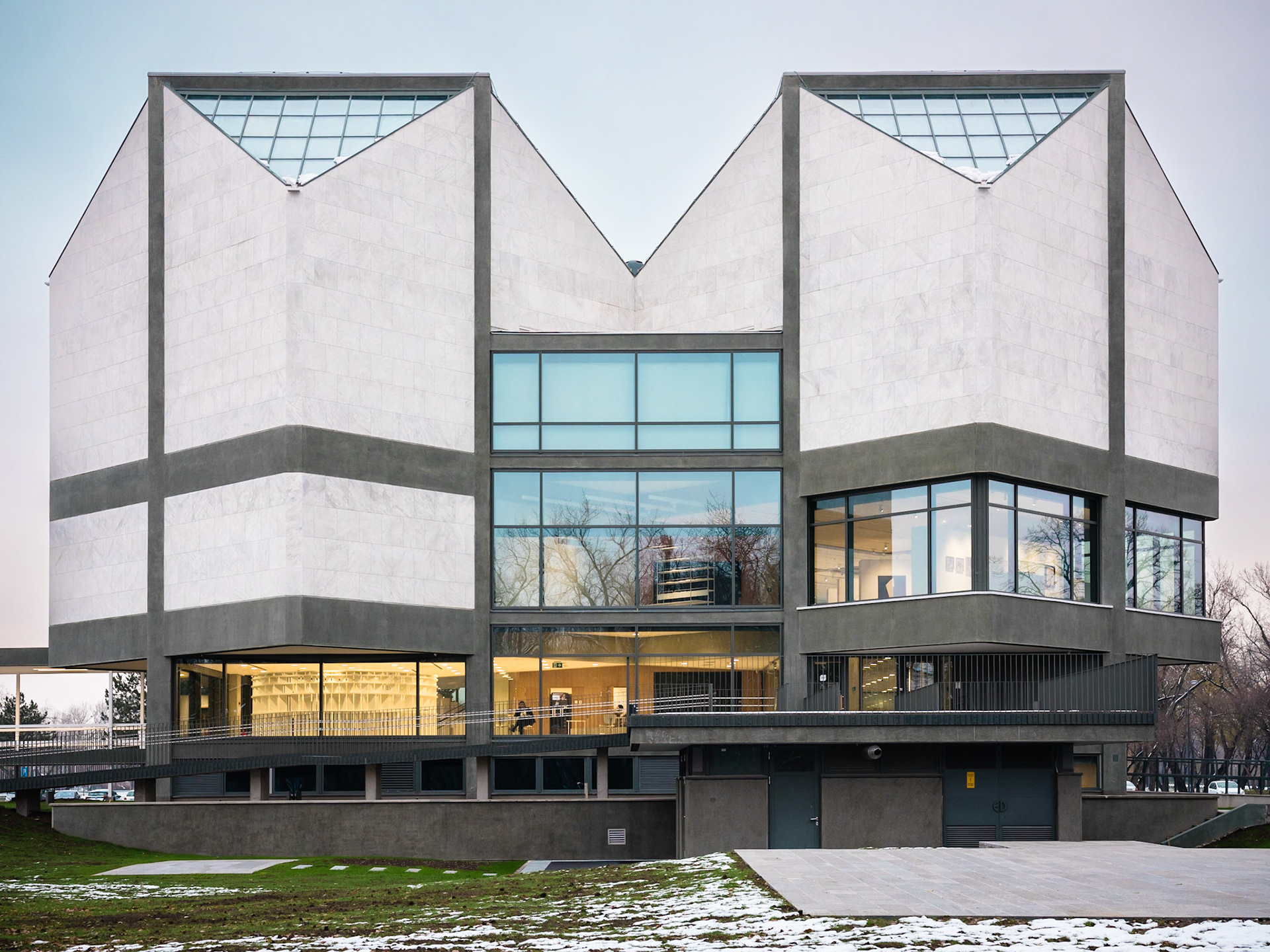Museum of Contemporary Art Belgrade (MoCAB)