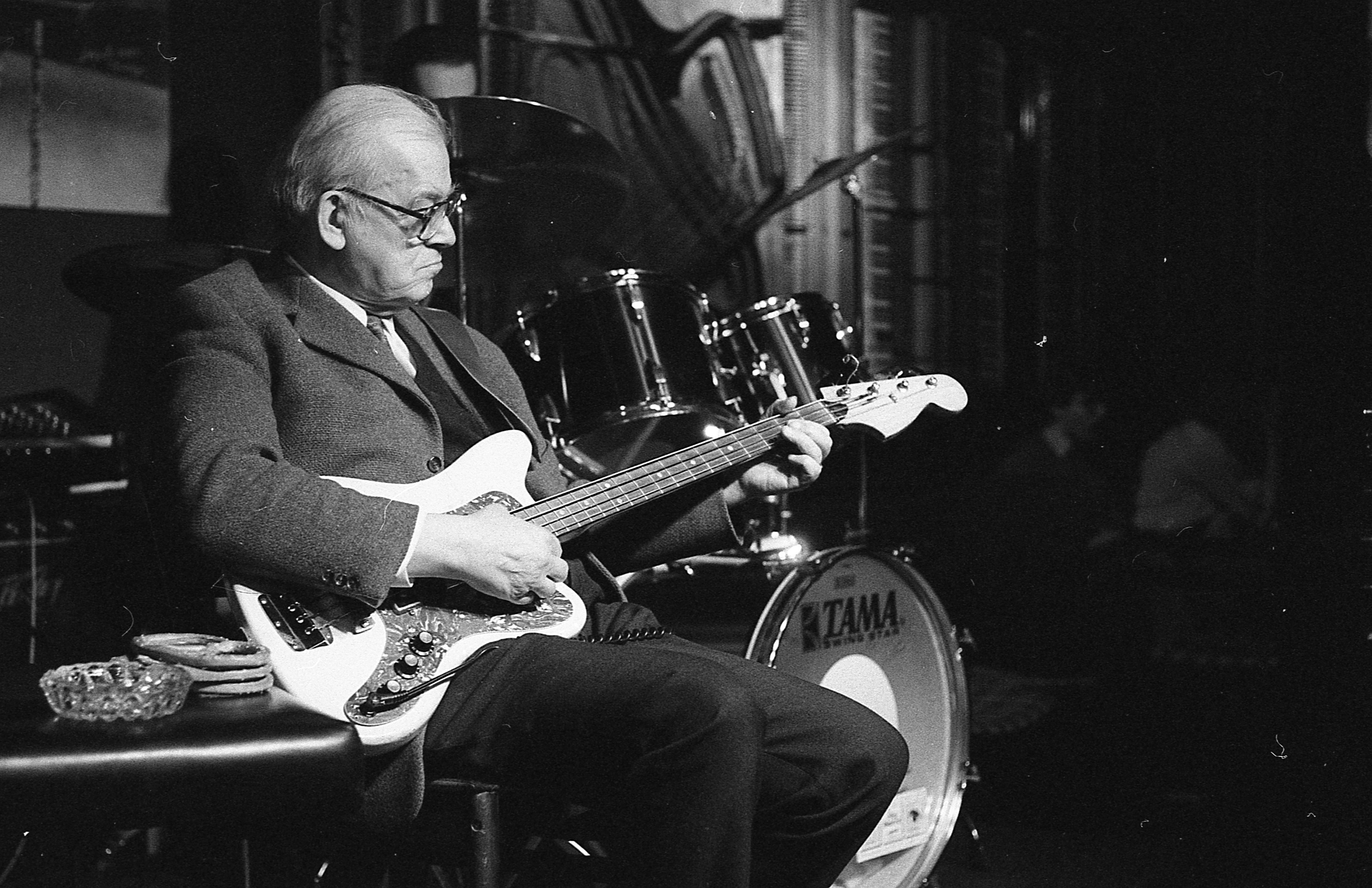 Wilderich Freiherr Ostmann von der Leye, Dienstags-Session in der Jazz-Galerie