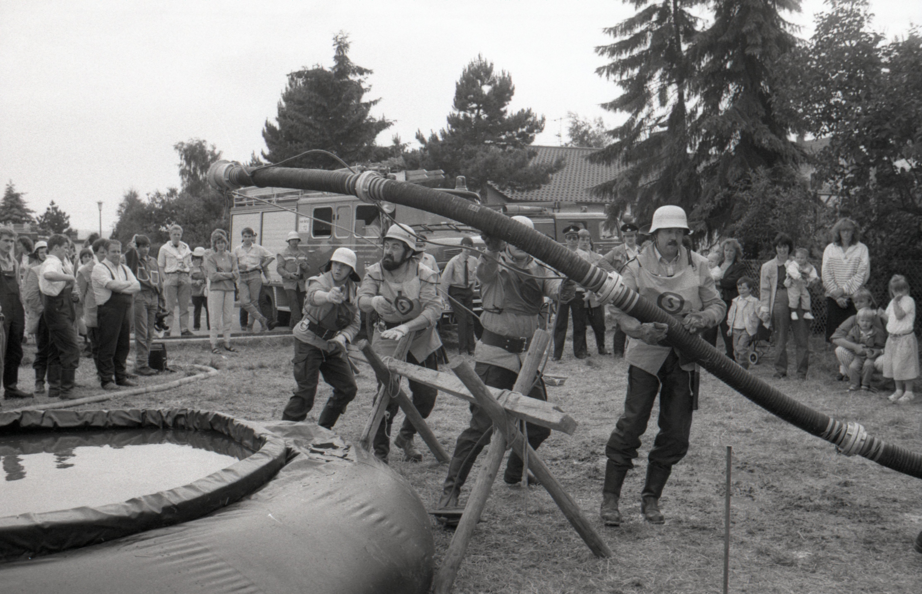 Feuerwehrfest mit Vorführungen