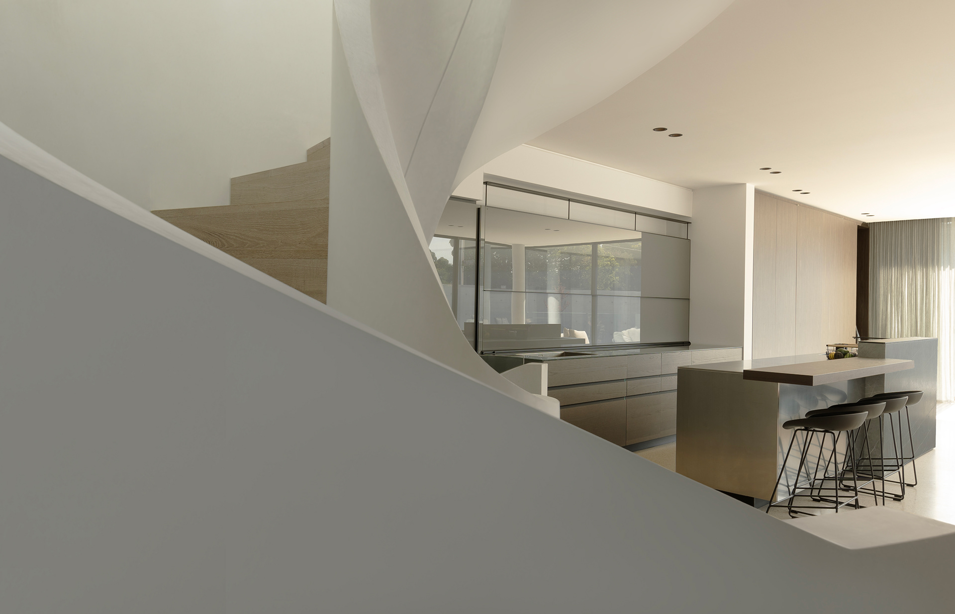 Skyrodema House