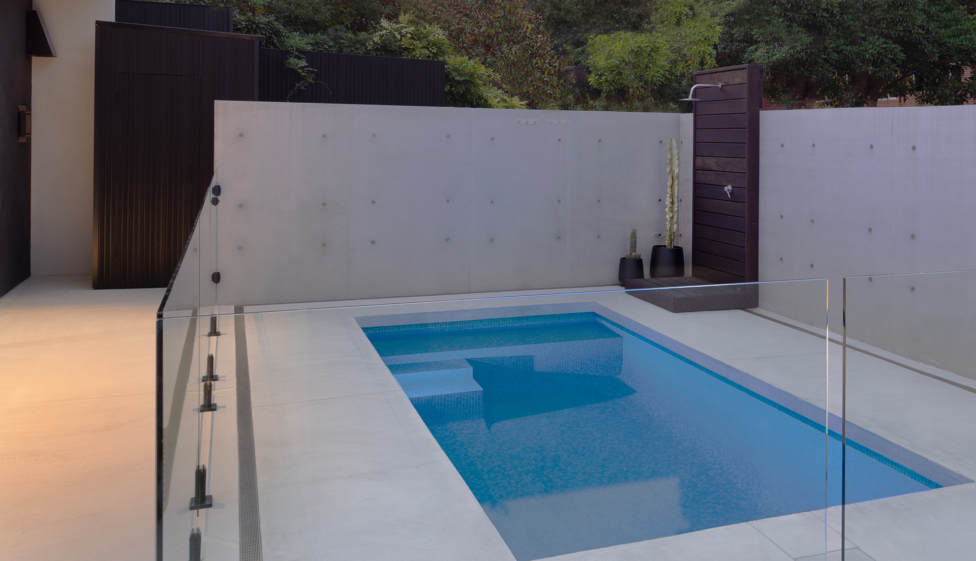Skyrodema House