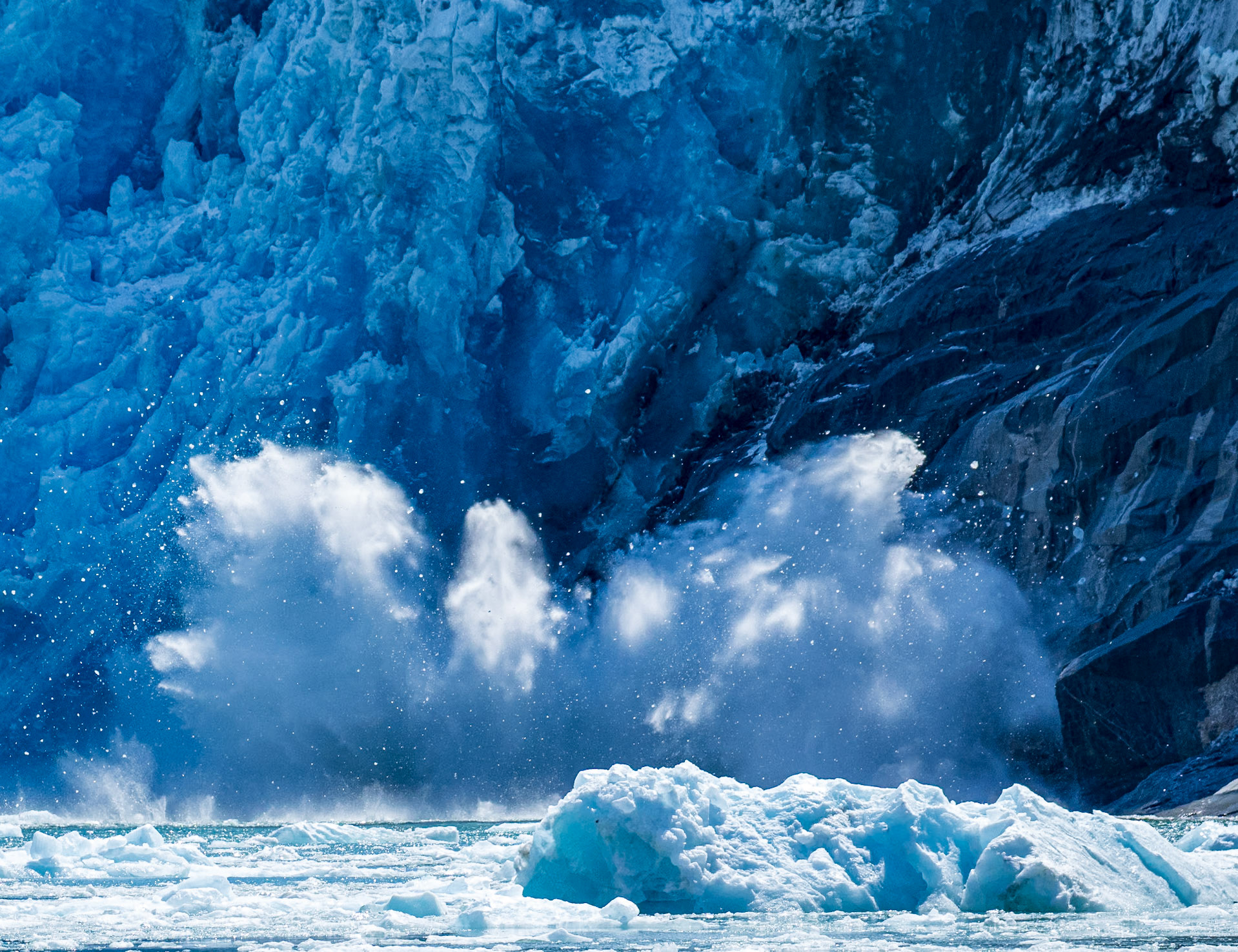 Calving glacier, Dawes Glacier,Endicott Arm, AK