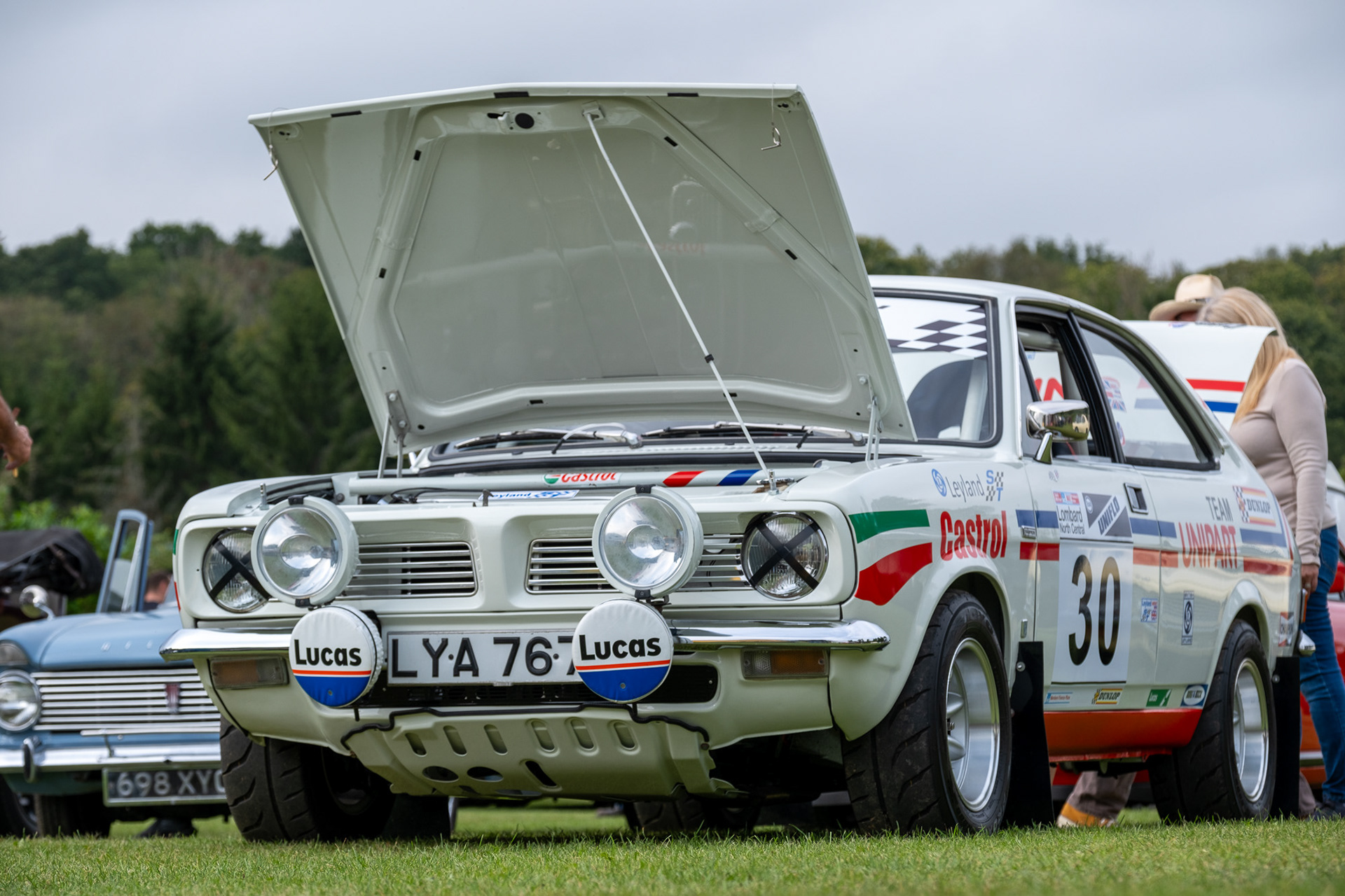 Classic Car Sunday - The Departure Lounge