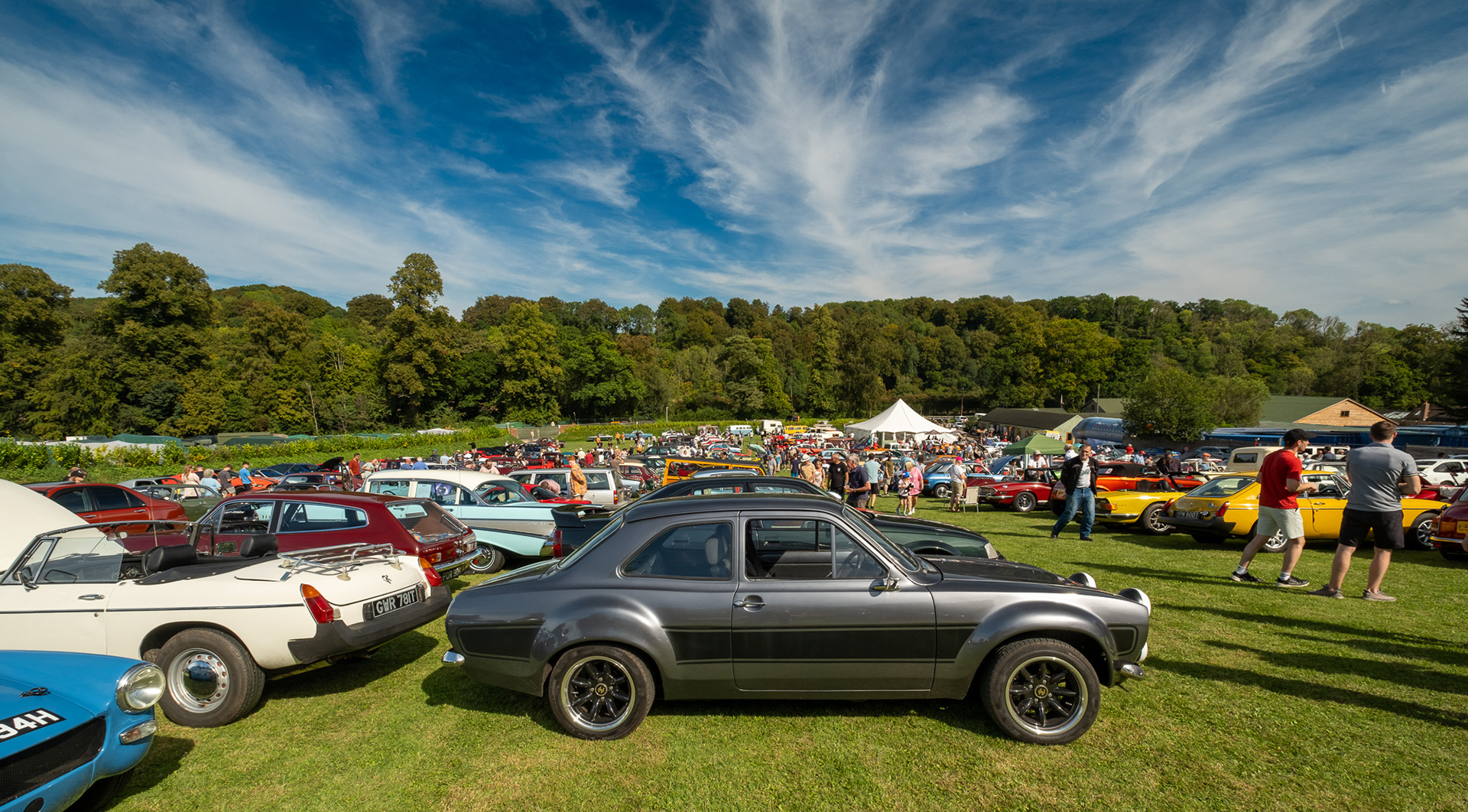 Classic Car Sunday - The Departure Lounge